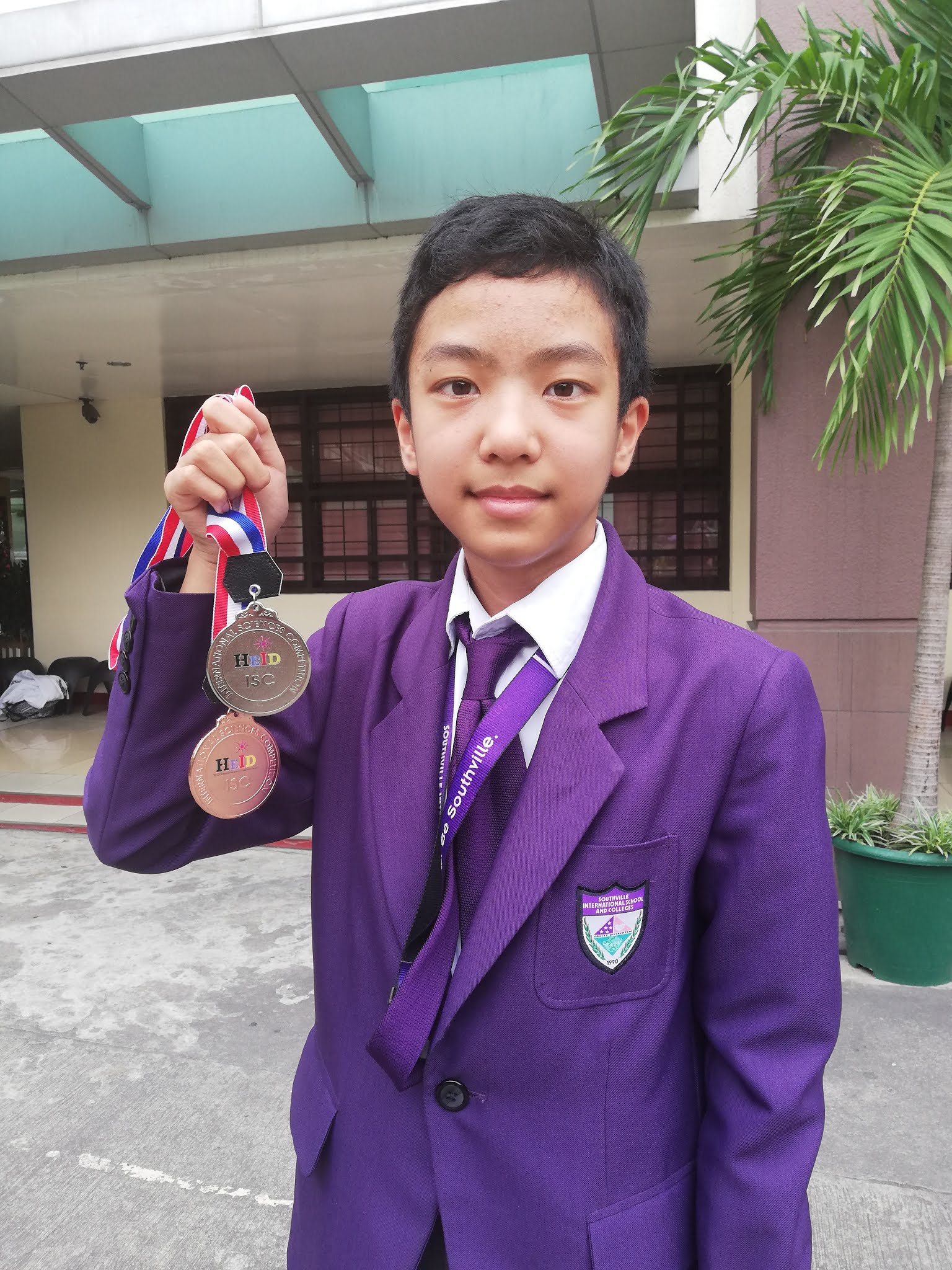 Grade 7 “Science Guru” Receives Double Awards in Malaysia